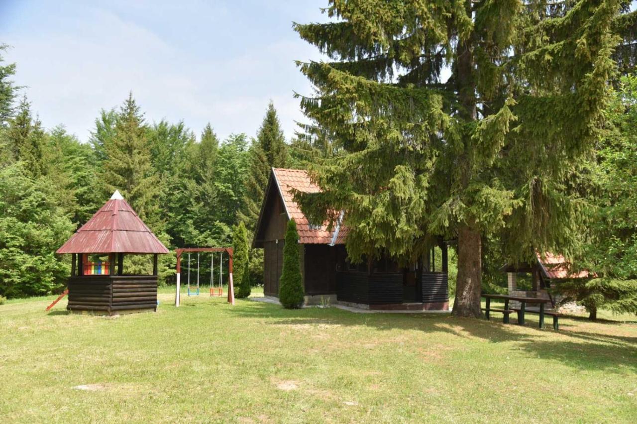 Gornja Koprivna Vikendica Na Sokoliniヴィラ エクステリア 写真